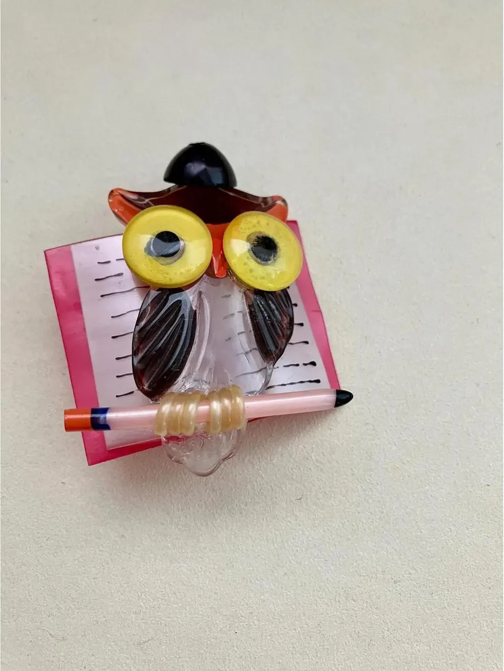 Vintage 1940s Lucite Owl Brooch: Novelty Jewelry